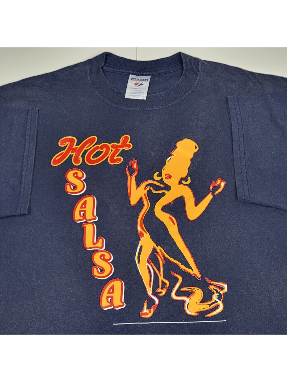 Vintage Y2K Hot Salsa Graphic T-Shirt Size M Latin Dancing Jerzees Heavyweight